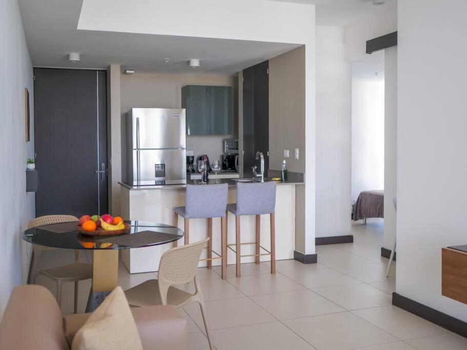 Urban Executive Stay San Jose  Exterior photo